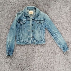 Womens Levi's Jean jacket size small
